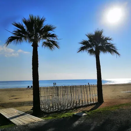 Apartment Ithaki Phinikoudes No. 207