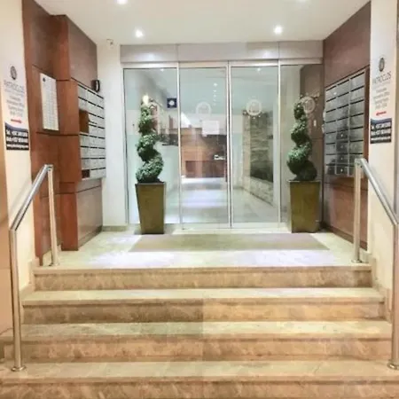 Ithaki Phinikoudes No. 207 *