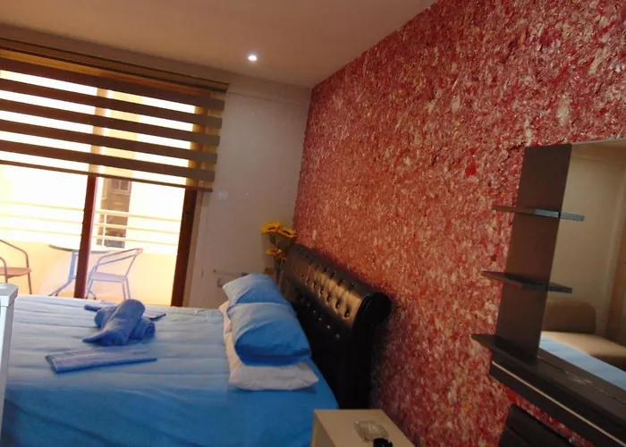 Ithaki Phinikoudes No. 207 Apartment Larnaca